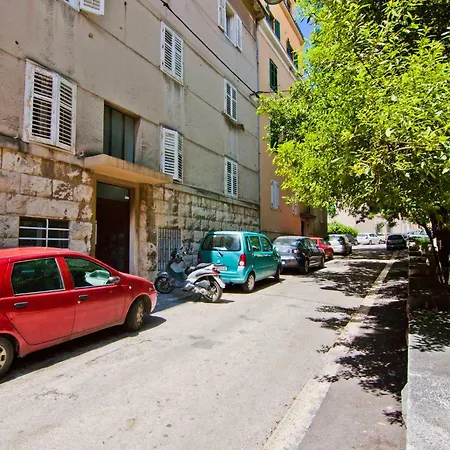 Apartment Nemo Split Exterior photo